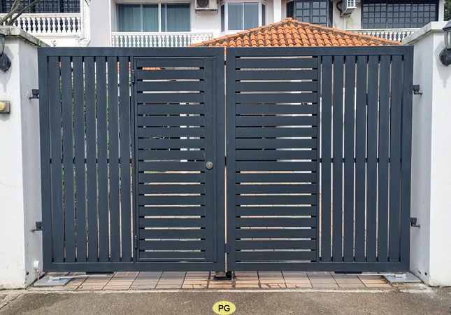 Aluminium Driveway Gate