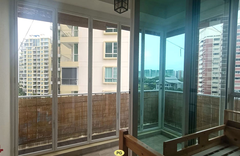 Slim Folding Glass Doors