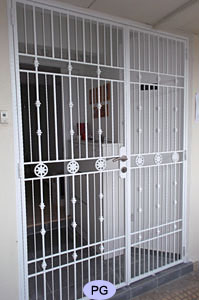Wrought Iron Swing Door Gate
