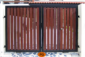 chengal wood driveway gate